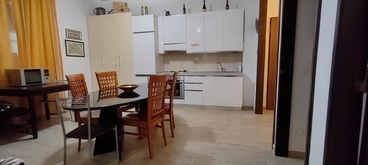 Pisa Central Station Room Rent Exterior photo