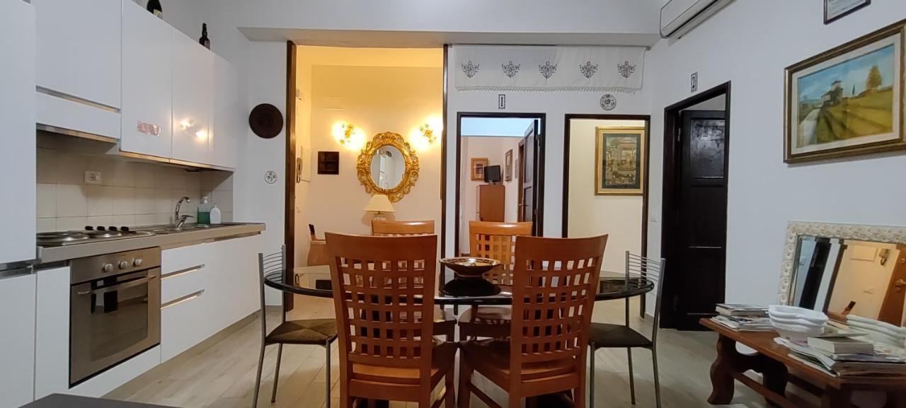 Pisa Central Station Room Rent Exterior photo