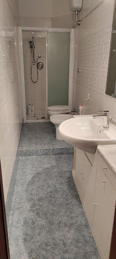 Pisa Central Station Room Rent Exterior photo