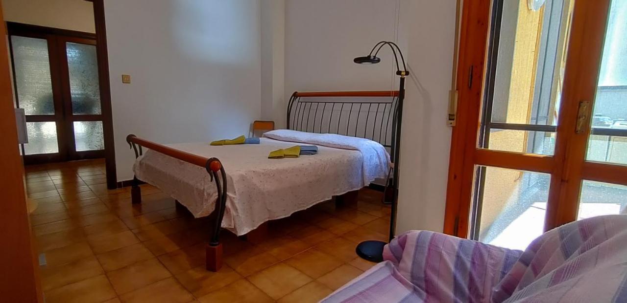Pisa Central Station Room Rent Exterior photo